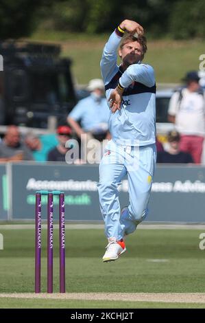 Scott Borthwick de Durham Bowls lors du match de la Royal London One Day Cup entre Kent et Durham au County Ground, Beckenham, Royaume-Uni, le 22nd juillet 2021. (Photo de will Matthews/MI News/NurPhoto) Banque D'Images