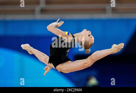 Viktoriia Onopriienko pendant la gymnastique rythmique aux Jeux Olympiques de Tokyo, arène de gymnastique Ariake, Tokyo, Japon sur 6 août 2021. (Photo par Ulrik Pedersen/NurPhoto) Banque D'Images