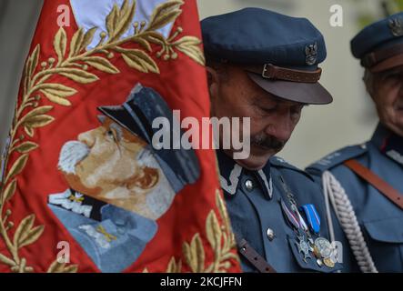 Membres de l'Association Pilsudski de la République de Pologne de la branche de Lublin vus lors des célébrations du 107th anniversaire de la fondation de la première entreprise à Cracovie. La première Compagnie (environ 150 soldats) a été établie sur 3-5 août 1914 à Cracovie par Jozef Pilsudski. Les membres de la première Compagnie ont défilé de Cracovie à Michalowice le 6 août 1914 en renversant des postes frontaliers russes. Après avoir pris la ville de Kielce et une tentative infructueuse de se briser à Varsovie afin de provoquer un soulèvement, la première Compagnie est retournée à Cracovie, devenant le noyau des légions polonaises. Banque D'Images