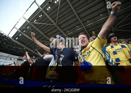 Les supporters de Villarreal lors du match de finale de la Super coupe de l'UEFA entre Chelsea CF et Villarreal CF au parc Windsor sur 11 août 2021 à Belfast, en Irlande du Nord. (Photo de Jose Breton/Pics action/NurPhoto) Banque D'Images