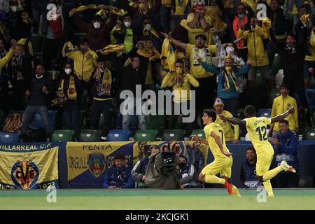 Gérard Moreno de Villarreal célèbre son premier but lors du match de finale de la Super coupe de l'UEFA entre Chelsea CF et Villarreal CF au parc Windsor sur 11 août 2021 à Belfast, en Irlande du Nord. (Photo de Jose Breton/Pics action/NurPhoto) Banque D'Images