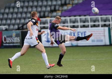 Josh Woods, de Newcastle Thunder, fait ses pieds lors du match DE BETFRED Championship entre Newcastle Thunder et Bradford Bulls à Kingston Park, Newcastle, le samedi 14th août 2021. (Photo de Chris Lishman/MI News/NurPhoto) Banque D'Images