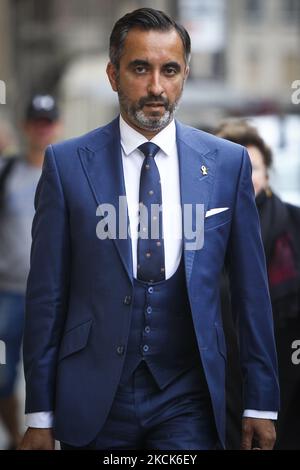 L'avocat Amer Anwar arrive au tribunal du shérif d'Édimbourg sur 26 août 2021 à Édimbourg, en Écosse, pour une audience relative à la demande d'extradition de l'activiste indépendantiste catalan et de l'eurodéputée Clara Ponsati en Espagne. (Photo par Ewan Bootman/NurPhoto) Banque D'Images