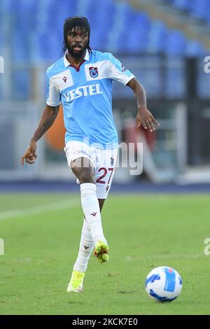 Gervinho de Trabzonspir lors de la Ligue des conférences de l'UEFA matchs de deuxième jambe entre Trabzonspir et AS Roma au Stadio Olimpico, Rome, Italie, le 26 août 2021. (Photo de Giuseppe Maffia/NurPhoto) Banque D'Images