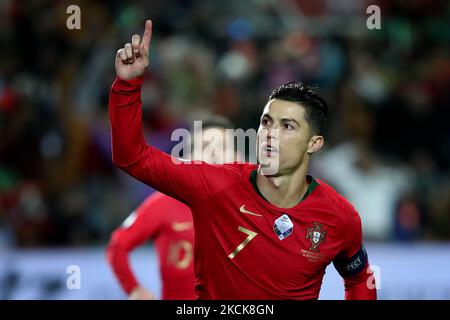 (Image du fichier) Manchester United ont confirmé avoir conclu un accord pour re-signer l'avant du Portugal Cristiano Ronaldo de Juventus, à Manchester, en Angleterre, sur 27 août 2021. (Photo par Pedro Fiúza/NurPhoto) Banque D'Images