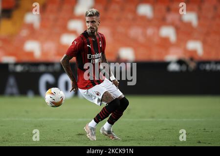 Samu Castillejo de Milan pendant le match amical d'avant-saison entre Valencia CF et AC Milan à Estadi de Mestalla sur 4 août 2021 à Valence, Espagne. (Photo de Jose Breton/Pics action/NurPhoto) Banque D'Images