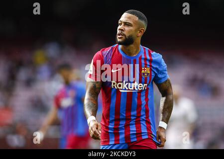 09 Memphis Depay du FC Barcelone pendant le match de la Liga Santader entre le FC Barcelone et Getafe CF au stade Camp Nou sur 29 août 2021 à Barcelone. (Photo par Xavier Bonilla/NurPhoto) Banque D'Images