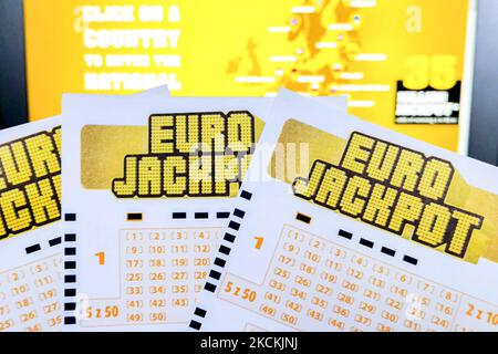 Gros plan des billets de loterie Eurojackpot. Cracovie, Pologne sur 31 août 2021. (Photo de Beata Zawrzel/NurPhoto) Banque D'Images