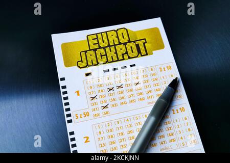 Gros plan des billets de loterie Eurojackpot. Cracovie, Pologne sur 31 août 2021. (Photo de Beata Zawrzel/NurPhoto) Banque D'Images