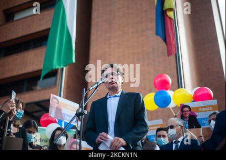 Alejandro Gaviria ancien doyen de l'Université Los Andes et du Ministère de la Santé (2012-2018) lance sa candidature présidentielle à la commission électorale de Bogota, Colombie sur 1 septembre 2021. (Photo par Sebastian Barros/NurPhoto) Banque D'Images