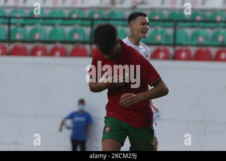 Fábio Vieira du Portugal U21 célèbre après avoir marquant un but lors du match de qualification Euro 2023 de U21 entre le Portugal U21 et le Belarus U21 à l'Estadio José Gomes sur 6 septembre 2021 à Amadora, Portugal. (Photo de Valter Gouveia/NurPhoto) Banque D'Images