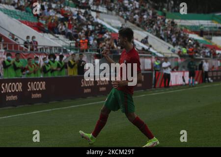 Fábio Vieira du Portugal U21 célèbre après avoir marquant un but lors du match de qualification Euro 2023 de U21 entre le Portugal U21 et le Belarus U21 à l'Estadio José Gomes sur 6 septembre 2021 à Amadora, Portugal. (Photo de Valter Gouveia/NurPhoto) Banque D'Images