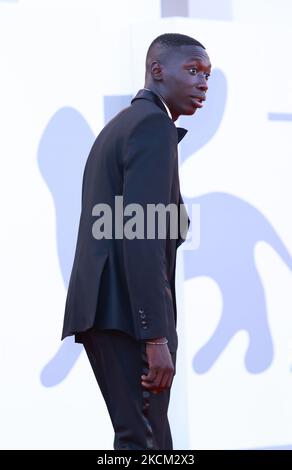 Khaby lame assiste au tapis rouge du film "illusions Perdues" lors du Festival International du film de Venise 78th sur 06 septembre 2021 à Venise, Italie. (Photo de Matteo Chinellato/NurPhoto) Banque D'Images