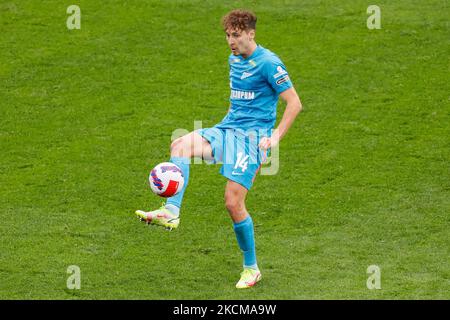 Daler Kuzyaev de Zenit en action pendant le match de la première Ligue russe entre le FC Zenit Saint-Pétersbourg et le FC Akhmat Grozny sur 11 septembre 2021 à l'arène Gazprom à Saint-Pétersbourg, en Russie. (Photo de Mike Kireev/NurPhoto) Banque D'Images