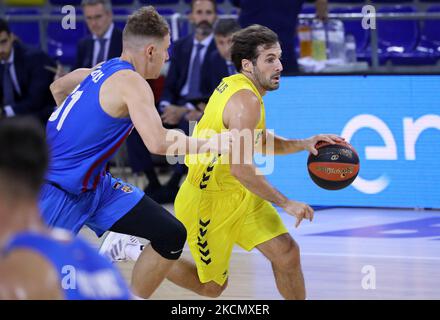 Tomas Bellas pendant le match entre le FC Barcelone et UCAM Murcia CB, correspondant à la semaine 1 de la Liga Endesa, joué au Palau Blaugrana, le 19th septembre 2021, à Barcelone, Espagne. -- (photo par Urbanandsport/NurPhoto) Banque D'Images