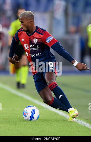 Keita Balde’ de Cagliari Calcio pendant la série Un match entre SS Lazio et Cagliari Calcio au Stadio Olimpico, Rome, Italie, le 19 septembre 2021. (Photo de Giuseppe Maffia/NurPhoto) Banque D'Images