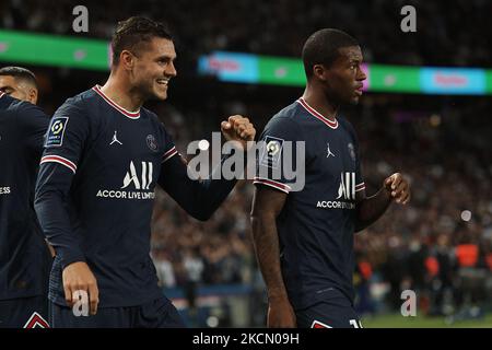 Mauro Icardi du PSG célèbre son premier but lors du match de la Ligue 1 Uber Eats entre Paris Saint Germain et Lyon au Parc des Princes sur 19 septembre 2021 à Paris, France. (Photo de Jose Breton/Pics action/NurPhoto) Banque D'Images