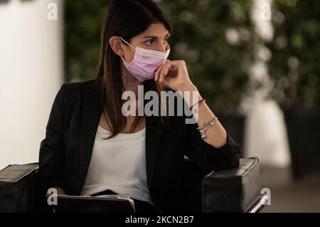Virginia Raggi lors de la conférence de presse pour la présentation du projet de réaménagement de la Piazza dei Cinquecento, à Rome, Italie, sur 20 septembre 2021. (Photo par Andrea Ronchini/NurPhoto) Banque D'Images
