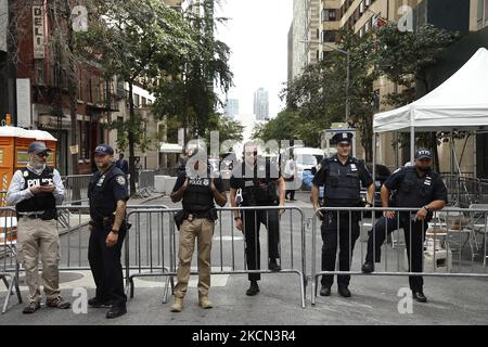 Les médias de télévision ont diffusé des commentaires à l'occasion de l'arrivée des délégués à l'Assemblée générale des Nations Unies de 76th dans le cadre de manifestations contre 21 septembre 2021 à New York, aux États-Unis. (Photo de John Lamparski/NurPhoto) Banque D'Images