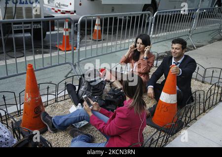 Les médias de télévision ont diffusé des commentaires à l'occasion de l'arrivée des délégués à l'Assemblée générale des Nations Unies de 76th dans le cadre de manifestations contre 21 septembre 2021 à New York, aux États-Unis. (Photo de John Lamparski/NurPhoto) Banque D'Images