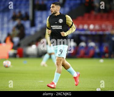 Brighton & Hove Albion's Neal Maupay lors de l'échauffement avant le match lors de la Premier League entre Crystal Palace et Brighton et Hove Albion au stade Selhurst Park, Londres, le 27th septembre 2021 (photo par action Foto Sport/NurPhoto) Banque D'Images