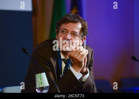 Leonardo Becchetti, économiste dans les nouvelles le troisième jour de l'événement &#34;Festival delle citta&#34; on 30 septembre 2021 au Pio Sodalizio dei Piceni à Rome, Italie (photo de Gloria Imbrogno/LiveMedia/NurPhoto) Banque D'Images