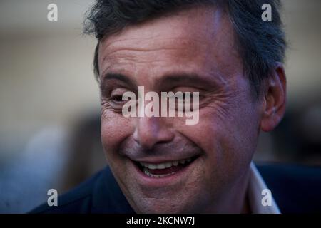 Candidat de centre-gauche pour les prochaines élections municipales à Rome, Carlo Calenda est vu lors de la clôture de sa campagne électorale mayonnaise sur la Piazza del Popolo à Rome sur 1 octobre 2021. (Photo de Christian Minelli/NurPhoto) Banque D'Images