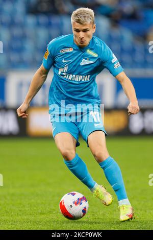 Andrey Mostovoy de Zenit en action lors du match de la première Ligue russe entre le FC Zenit Saint-Pétersbourg et le FC Sotchi sur 3 octobre 2021 à l'arène Gazprom à Saint-Pétersbourg, en Russie. (Photo de Mike Kireev/NurPhoto) Banque D'Images