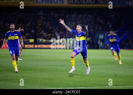 Agustin Almendra de Boca Juniors célèbre après avoir inscrit le deuxième but de son équipe lors d'un match entre Boca Juniors et Leus dans le cadre de Torneo Liga Profesional 2021 à l'Estadio Alberto J. Armando sur 9 octobre 2021 à Buenos Aires, en Argentine. (Photo de Matías Baglietto/NurPhoto) Banque D'Images