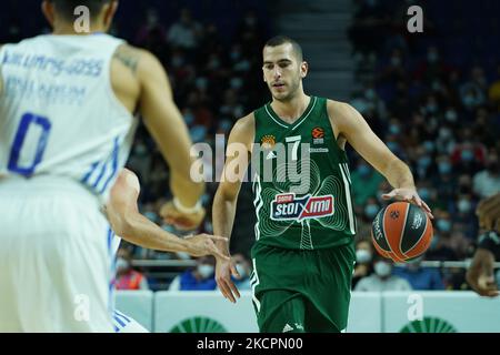 Lefteris Bochoridis de Panathinaikos OPAP pendant le match de la saison régulière Euroligue des compagnies aériennes turques Round 4 entre Real Madrid et Panathinaikos OPAP Athènes au Centre Wizink sur 15 octobre 2021 à Madrid, Espagne (photo par Oscar Gonzalez/NurPhoto) Banque D'Images