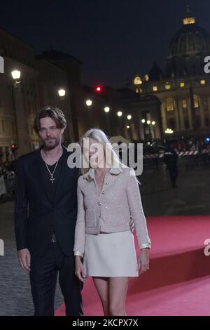 Christopher Backus et Mira Sorvino assistent au tapis rouge devant la masterclass de Johnny Depp lors de la 19th Alice Nella Città 2021 à l'Auditorium della Conciliazione sur 17 octobre 2021 à Rome, Italie. (Photo de Massimo Valicchia/NurPhoto) Banque D'Images