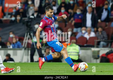 Sergio Kun Aguero du FC Barcelone pendant le match de la Ligue entre le FC Barcelone et le FC Valence au Camp Nou à Barcelone, Espagne. (Photo de David Ramirez/DAX Images/NurPhoto) Banque D'Images