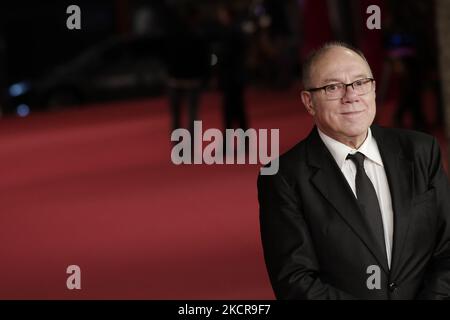 Le réalisateur Carlo Verdone assiste au tapis rouge du film 'Vita da Carlo' lors du Festival 2021 du film de Rome 16th sur 22 octobre 2021 à Rome, en Italie. (Photo de Massimo Valicchia/NurPhoto) Banque D'Images