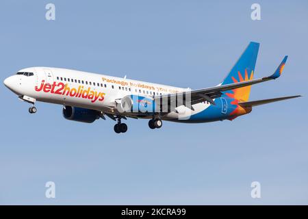 Un Boeing Jet2 737 débarque à l'aéroport de Newcastle, en Angleterre, le jeudi 21st octobre (photo de Robert Smith/MI News/NurPhoto) Banque D'Images