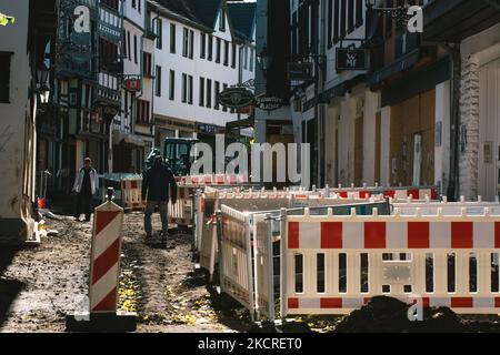 Vue générale de la reconstruction à Bad Münstereifel, Allemagne, le 24 octobre 2021. 100 jours depuis la pire inondation qui arrage l'europe occidentale (photo de Ying Tang/NurPhoto) Banque D'Images