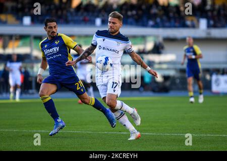 Ciro immobile (SS Lazio) en action pendant le football italien série A match Hellas Verona FC vs SS Lazio sur 24 octobre 2021 au stade Marcantonio Bentegodi à Vérone, Italie (photo d'Alessio Marini/LiveMedia/NurPhoto) Banque D'Images