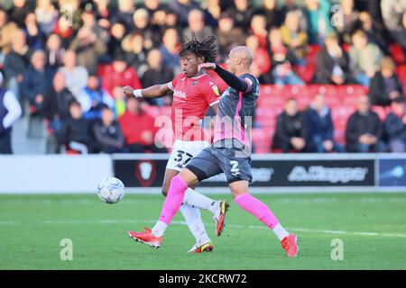 Brandon Thomas-Asante de Salford City pendant le match Sky Bet League 2 entre Salford City et Exeter City à Moor Lane, Salford, le samedi 30th octobre 2021. (Photo de Pat Scaasi/MI News/NurPhoto) Banque D'Images