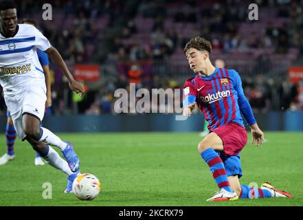 GAVI pendant le match entre le FC Barcelone et Deportivo Alaves, correspondant à la semaine 12 de la Liga Santandere, joué au Camp Nou Stadium, le 30th octobre 2021, à Barcelone, Espagne. -- (photo par Urbanandsport/NurPhoto) Banque D'Images