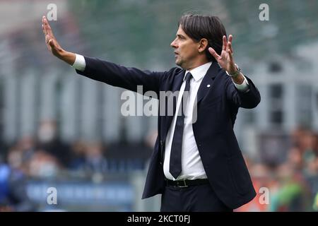 Simone Inzaghi (FC Internazionale) pendant le football italien série A Match Inter - FC Internazionale vs Udinese Calcio sur 31 octobre 2021 au stade San Siro à Milan, Italie (photo de Francesco Scaccianoce/LiveMedia/NurPhoto) Banque D'Images