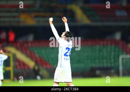 L'exultation Vignali Luca (Côme) pendant la Ligue italienne de championnat de football BKT Ternana Calcio vs Côme 1907 sur 01 novembre 2021 au Stadio Libero Liberati à Terni, Italie (photo de Luca Marchetti/LiveMedia/NurPhoto) Banque D'Images