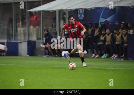 Sandro Tonali de l'AC Milan Champions League groupe B match entre l'AC Milan et Porto FC au stade San Siro, sur 03 novembre 2021 à Milan, Italie (photo par Mairo Cinquetti/NurPhoto) Banque D'Images