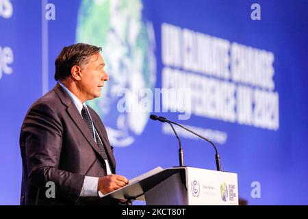 Ricardo Palitti, vice-président pour les infrastructures de la Banque mondiale, prend la parole lors de la session du Conseil de transition énergétique pendant la cinquième journée de la Conférence des Nations Unies sur les changements climatiques de COP26, tenue par la CCNUCC à l'intérieur du lieu COP26 - Campus écossais de l'événement à Glasgow, en Écosse, sur 4 novembre 2021. COP26, de 31 octobre à 12 novembre à Glasgow, sera la conférence climatique la plus importante depuis le sommet de Paris en 2015, car les nations devraient fixer de nouveaux objectifs d'émissions de gaz à effet de serre afin de ralentir le réchauffement climatique et de raffermir d'autres engagements clés. (Photo de Dominika Zarzyc Banque D'Images