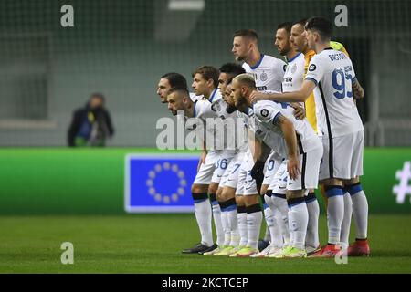 Samir Handanovic, Stefan de Vrij, Edin Dzek, Lautaro Martinez, Arturo Vidal, Nicolo Barella, Federico DiMarco, Matteo Darmian, Milan Skriniar, Marcelo Brozovic, Alessandro Bastoni en action lors du match de football du groupe D de la Ligue des champions de l'UEFA entre le shérif et l'Inter Milan au stade du shérif à Tiraspol sur 3 novembre 2021. (Photo par Alex Nicodim/NurPhoto) Banque D'Images