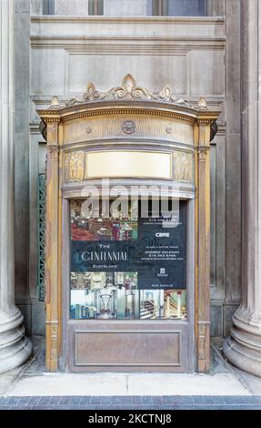 Le Centennial est l'ancien bâtiment Union Trust, qui est converti en immeuble résidentiel/hôtel/bureau à usage mixte. Banque D'Images