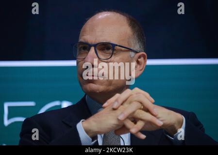 Enrico Letta pendant la presse l'assemblée de 2021 de Confesercenti, à l'occasion du 50th anniversaire de sa naissance sur 16 novembre 2021 à la Salone delle Fontane, EUR à Rome, Italie (photo de Gloria Imbrogno/LiveMedia/NurPhoto) Banque D'Images