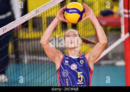 Ofelia Malinov (Savino Del Bene Scandicci) pendant la coupe féminine de Volleyball Savino Del Bene Scandicci vs ASP Thetis Voulas Athènes sur 18 novembre 2021 au PalaRialdoli à Scandicci (FI) , Italie (photo de Lisa Guglielmi/LiveMedia/NurPhoto) Banque D'Images