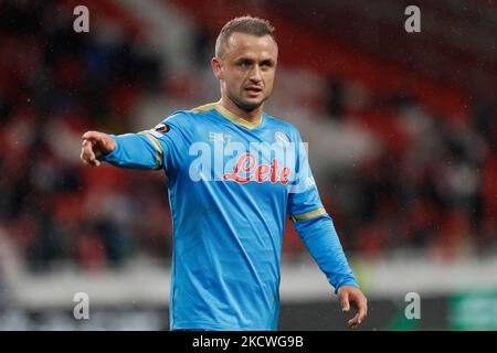 Stanislav Lobotka de Napoli gestes pendant le match de football du groupe C de l'UEFA Europa League entre le FC Spartak Moscou et la SSC Napoli sur 24 novembre 2021 à l'arène Otkritie de Moscou, en Russie. (Photo de Mike Kireev/NurPhoto) Banque D'Images