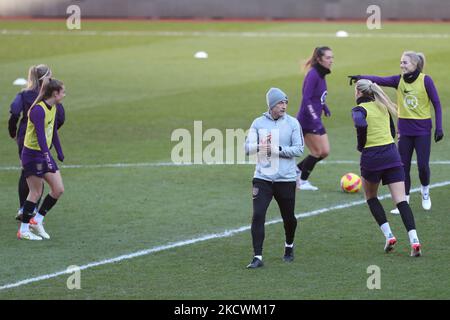 Les joueurs d'Angleterre pendant la session d'entraînement des femmes d'Angleterre au stade de Light, Sunderland, le vendredi 26th novembre 2021. (Photo de Mark Fletcher/MI News/NurPhoto) Banque D'Images