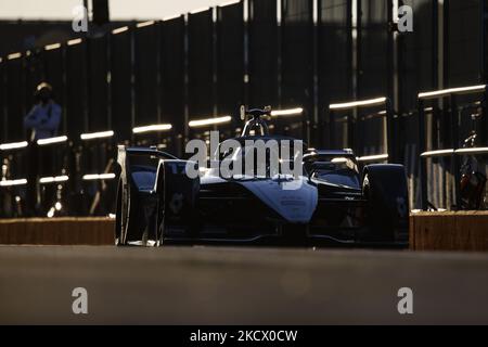 17 Nyck de Vries (Ned), Mercedes EQ Formula E Team, action lors des essais pré-saison ABB Formula E au circuit Ricardo Tormo à Valence sur 30 novembre en Espagne. (Photo par Xavier Bonilla/NurPhoto) Banque D'Images