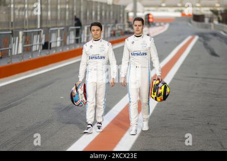 Nyck de Vries (Ned), Mercedes EQ Formula E Team, Portrait et Stoffel Vandoorne (bel), Mercedes EQ Formula E Team, Portrait pendant la saison 8 ABB Formule E test pré-saison au circuit Ricardo Tormo à Valence sur 1 décembre et 2nd en Espagne. (Photo par Xavier Bonilla/NurPhoto) Banque D'Images